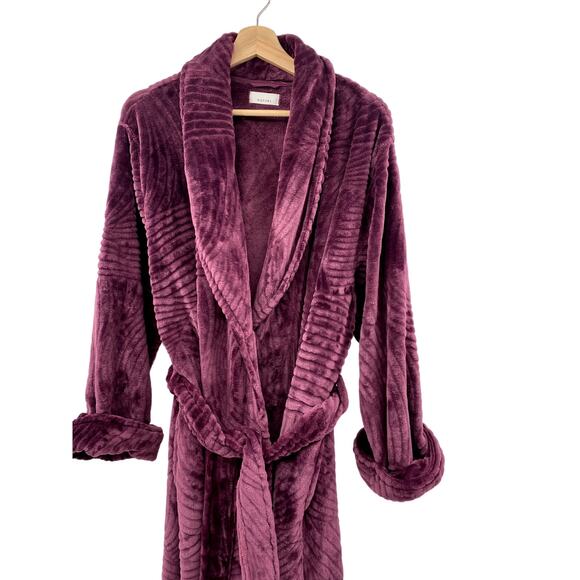 Natori Plum Fleece Long Cozy Robe - Picture 2 of 5